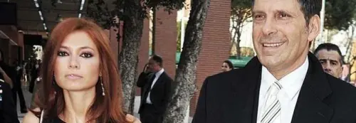 Carlotta Mantovan aspetta un bimbo da Fabrizio Frizzi