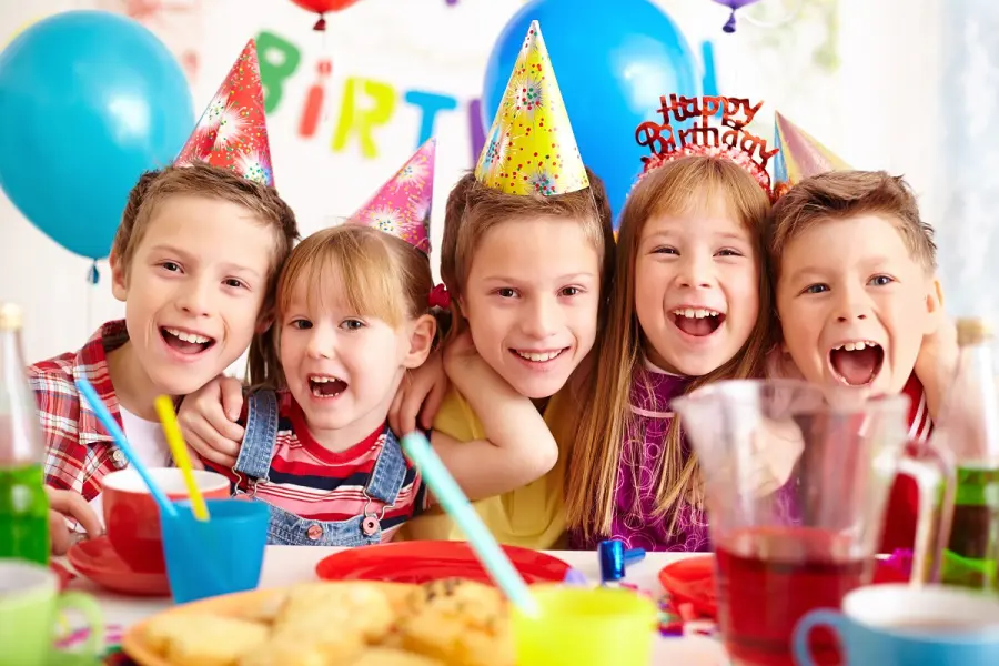 Come rendere una festa di compleanno indimenticabile per i bambini: 5 regalini da fare