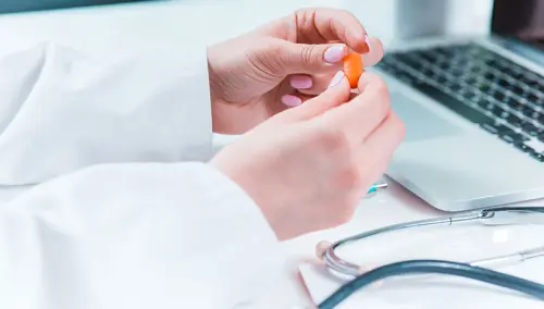 Sta per arrivare anche in Italia la pillola dei 5 giorni dopo