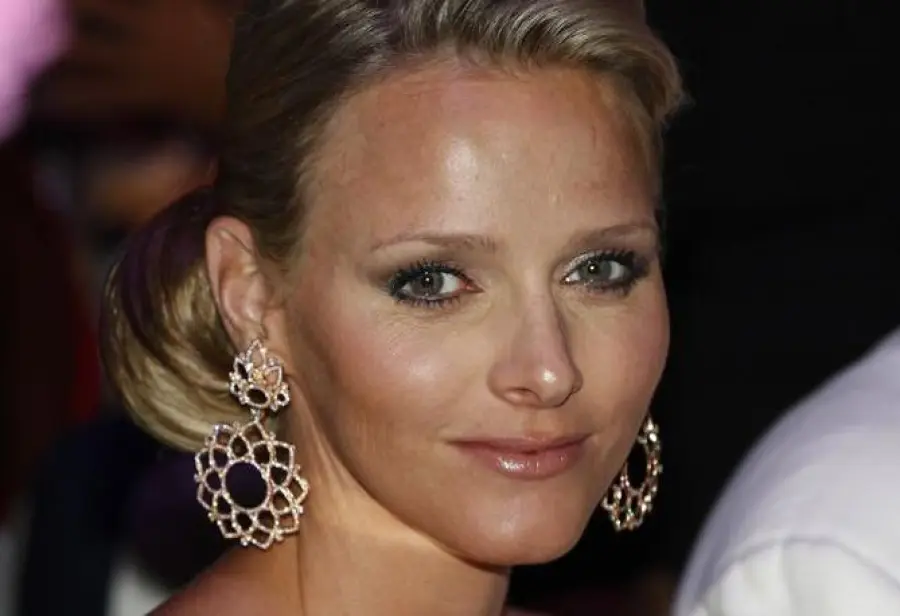 Il Principe di Monaco presto papà? I rumors dicono di sì: Charlene è incinta!