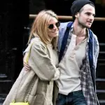 Sienna Miller in copertina su Vogue