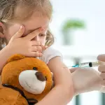 Salute bimbo: basta aghi e siringhe, per il vaccino arriva il cerotto