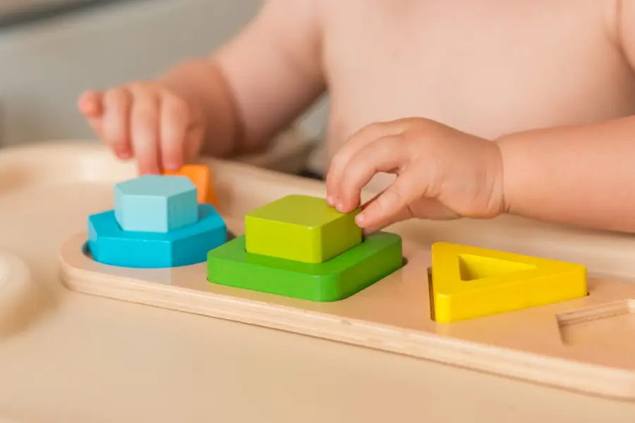 Cosa sono i giochi montessoriani