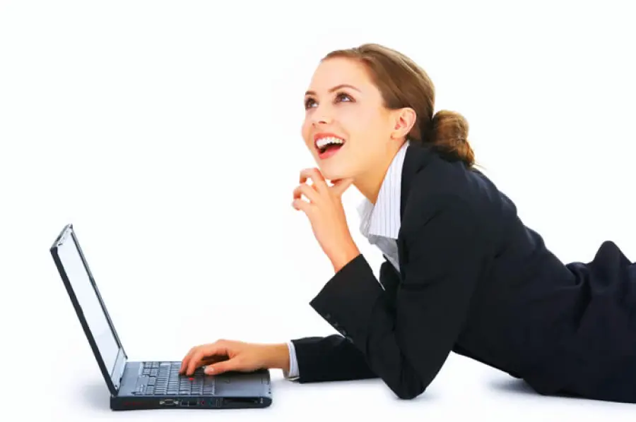 Tornare al lavoro dopo il parto. Cosa chiedono le neo mamme al mondo del lavoro?