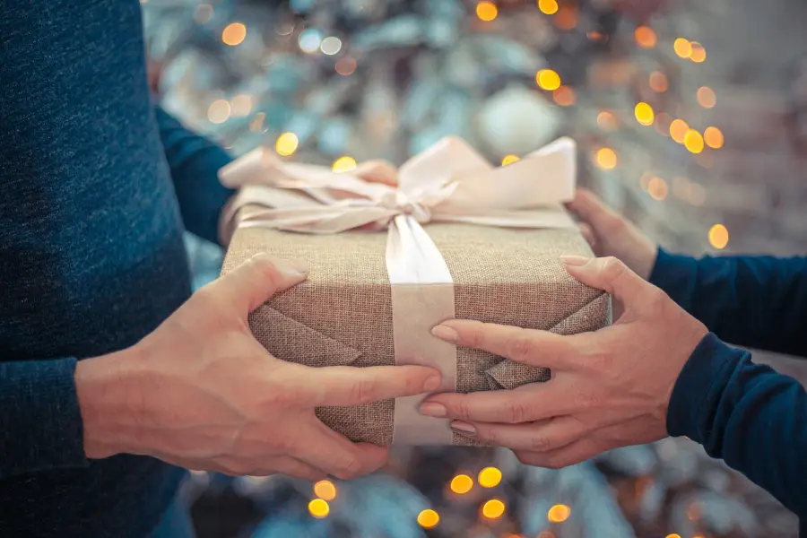 Come rendere speciale un regalo di Natale per la propria mamma: i migliori consigli