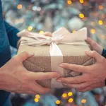 Come rendere speciale un regalo di Natale per la propria mamma: i migliori consigli