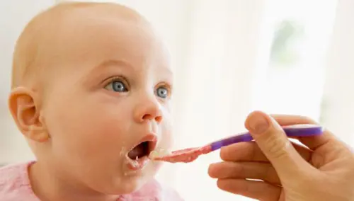 Svezzamento cosa introduciamo e quando fino ai 12 mesi