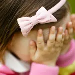 Mamma Elisa: Giochiamo a nascondino. «Quattro…dieci….nove!».