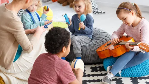 Suonare uno strumento aiuta ad invecchiare meglio