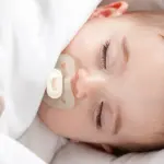 Il ciuccio aiuta a prevenire la “morte in culla”