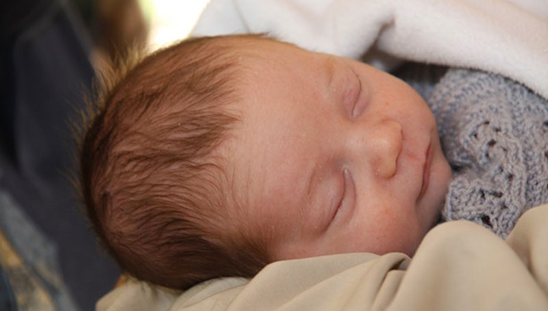 Le coliche del neonato: come affrontarle?