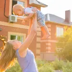 Il parto e la maternità fanno bene al cervello della mamma