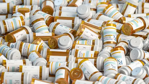 Attenzione alle troppe medicine.