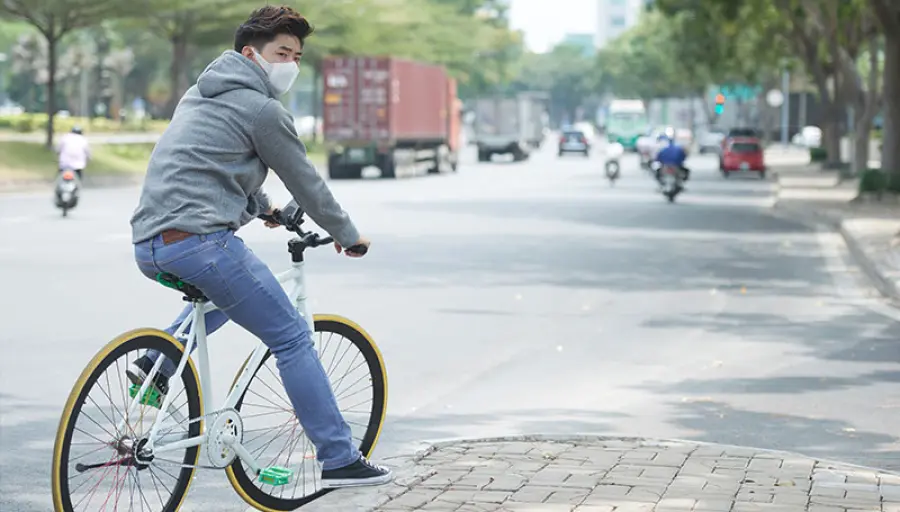 Inquinamento e salute: ogni anno 30.000 attacchi d'asma tra i ragazzi