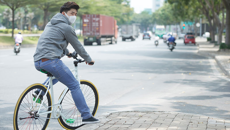 Inquinamento e salute: ogni anno 30.000 attacchi d'asma tra i ragazzi