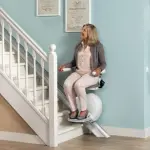 6 segnali che indicano come tua mamma abbia bisogno di un montascale