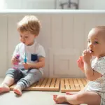 Denti da latte scoloriti: un motivo di preoccupazione?