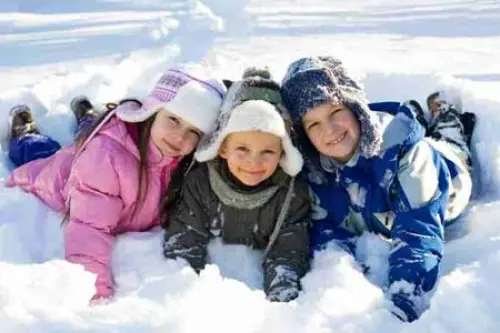 Bimbi sulla neve: qualche precauzione