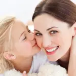 10 frasi celebri per la festa della mamma