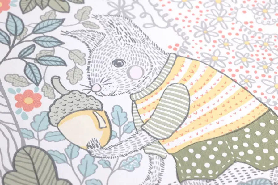 Come arredare la cameretta di un neonato con la carta da parati