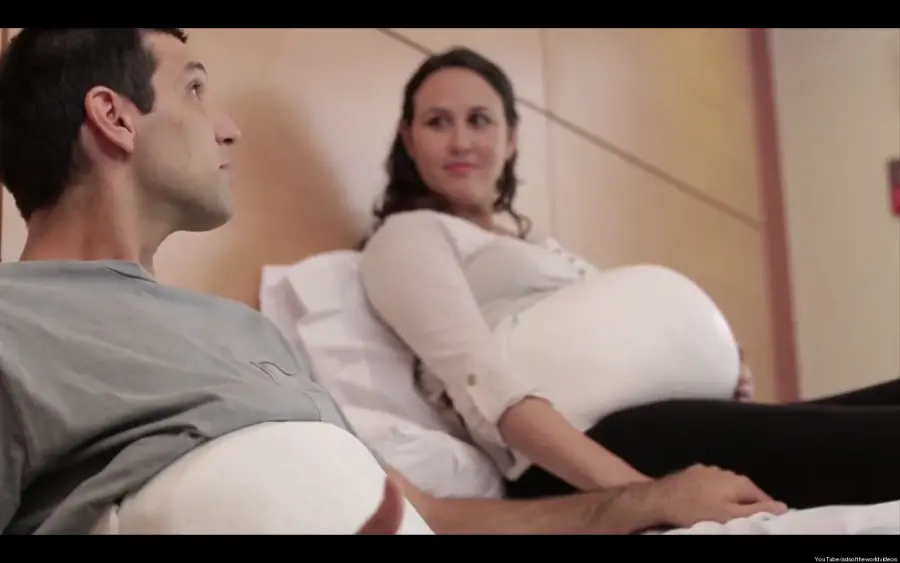 Papà: una cintura per sentire i calci del proprio bambino