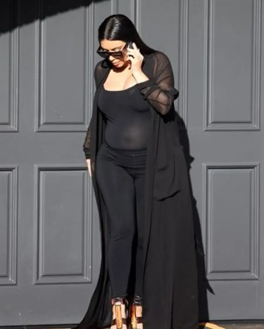 Kim Kardashian al quinto mese di gravidanza