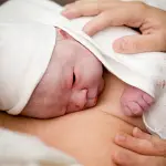 Nasce in camper, al casello autostradale