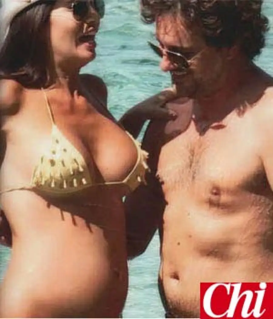 Laura Torrisi ed il “ciclone” Pieraccioni, futuri genitori al mare